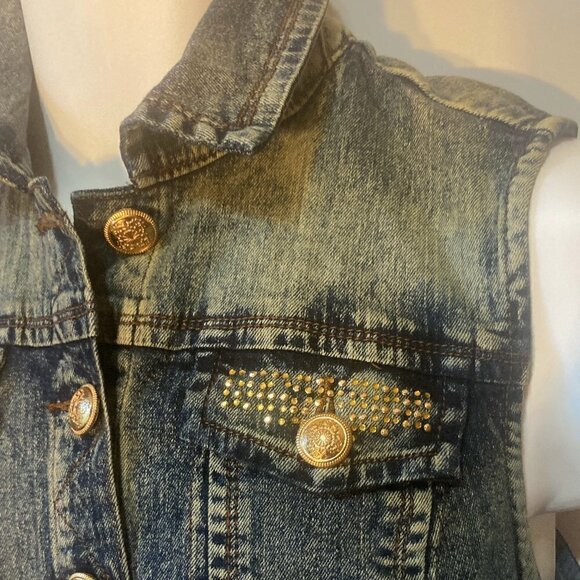 Back in the Saddle SZ S Blue denim jean vest distressed gold tone studs - Picture 3 of 6